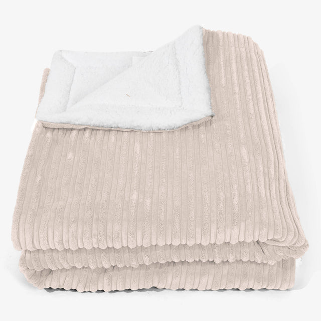 Iso Sherpa Viltti 140 x 200cm - Vakosametti Norsunluu - 01