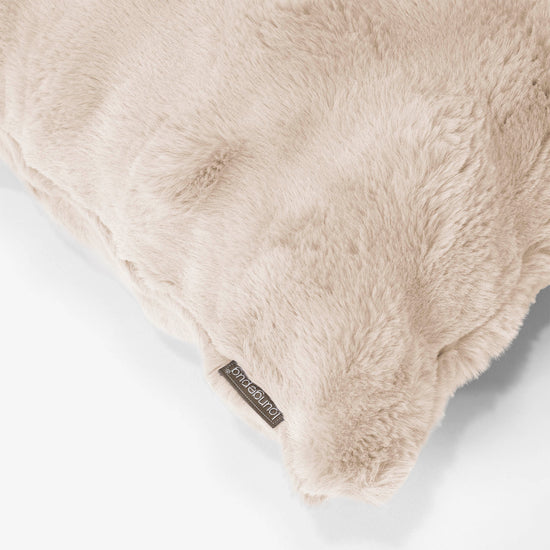 Tyynynsuojus 35 x 50cm - Tekoturkis Kupla Kerman 02