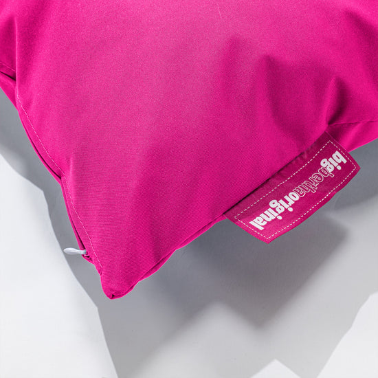 Jättityyny Ulos 70 x 70cm - Pinkki 02