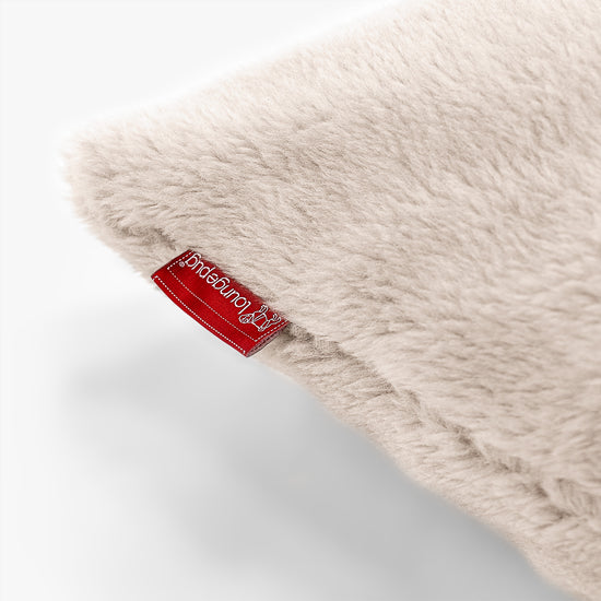 Jättimäinen Tyyny 40 x 80cm - Teddy-tekoturkis Minkki 02