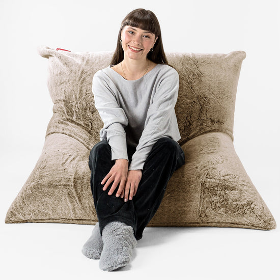 Säkkituoli XXL - Kanitekoturkis Kullanruskea 01