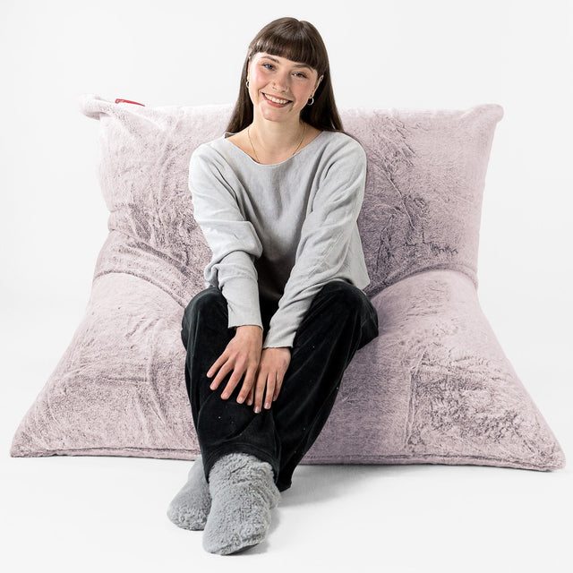 Säkkituoli XXL - Kanitekoturkis Puuteripinkki 01