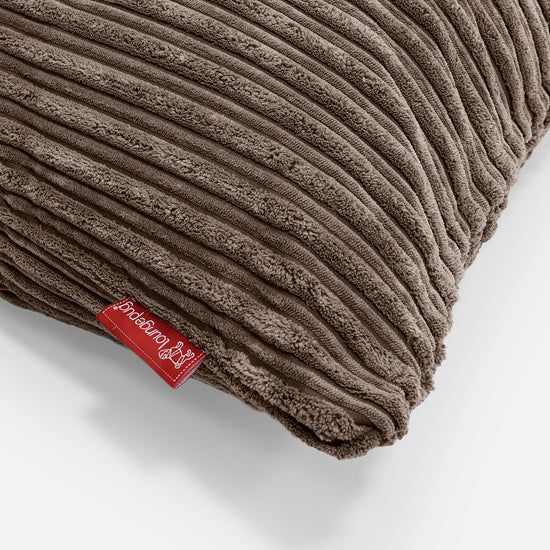 Tyyny 47 x 47cm - Vakosametti Mokka 03