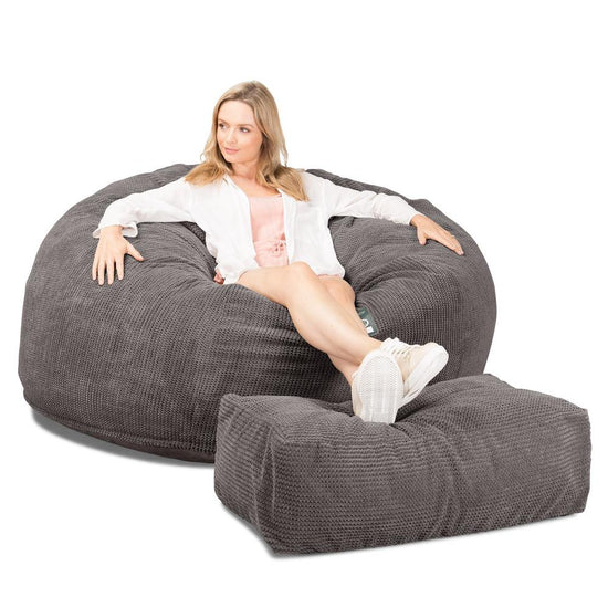 LOUNGE PUG, CloudSac 1010 XXL - Jättisuuri Muistivaahtotäytteinen XXL Säkkituolisohva (UUSI MALLI) - Pompula Hiilen harmaa