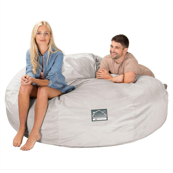 LOUNGE PUG, CloudSac 3000 XXL - Jättisuuri Muistivaahtotäytteinen Säkkituolisohva - Sametti Hopea