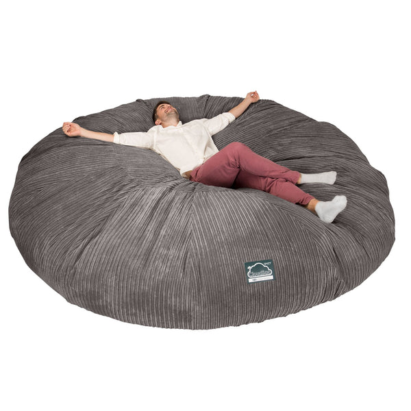 LOUNGE PUG, CloudSac 5000 XXXXXL - Suuri Muistivaahtotäytteinen Säkkituolisohva - Vakosametti Grafiitti
