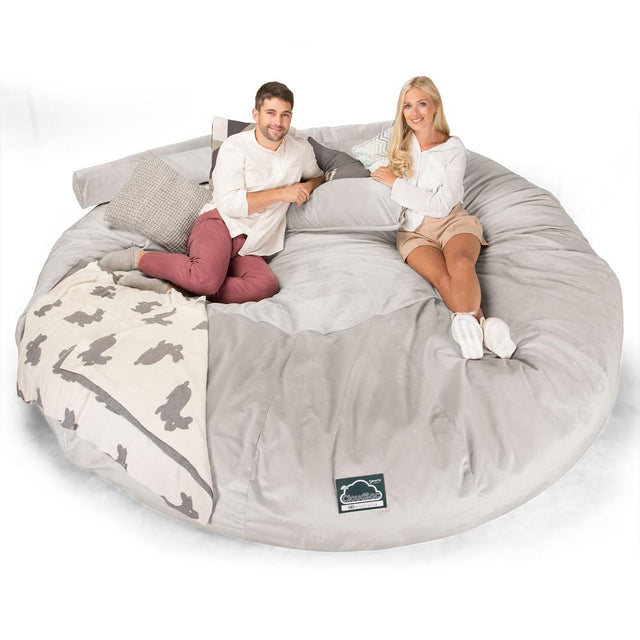 LOUNGE PUG, CloudSac 5000 XXXXXL - Suuri Muistivaahtotäytteinen Säkkituolisohva - Sametti Hopea