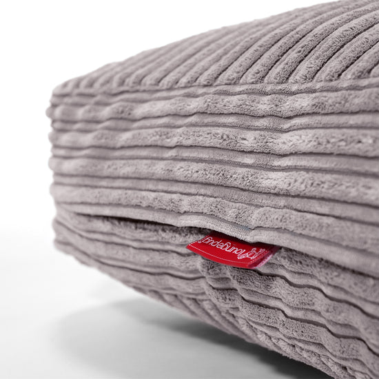 Iso Lattiatyyny - Vakosametti Alumiinihopea 02