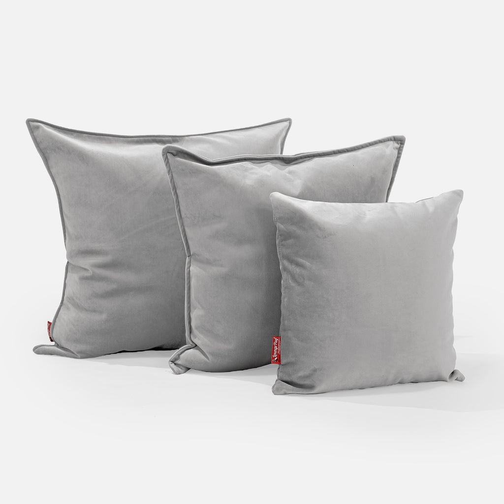 Jättityyny 70 x 70cm - Sametti Hopea 02