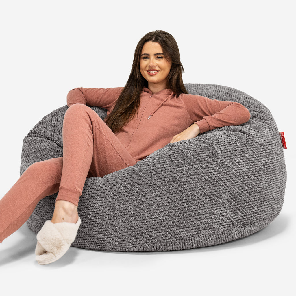 Lounge pug 2025 säkkituoli